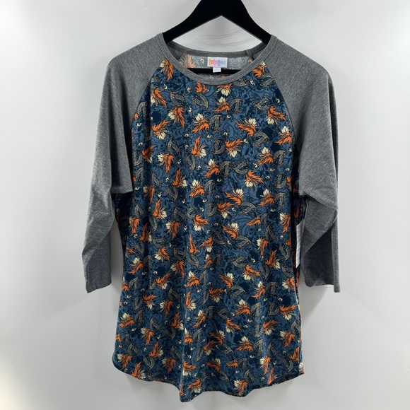 LuLaRoe Tops - LuLaRoe Randy Tee Woodland Animal Print Raglan Top Size XL